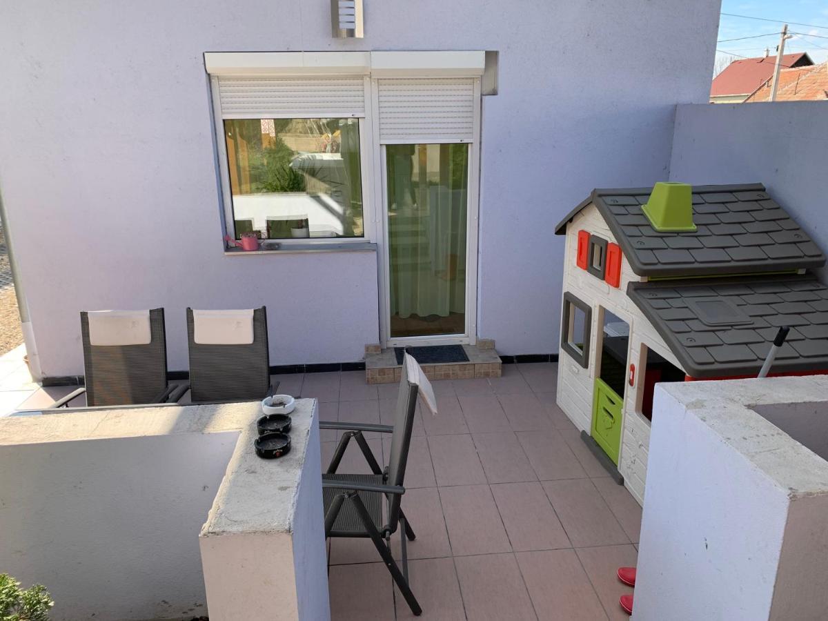 Panni Vendeghaz Hotel Egerszalók Buitenkant foto